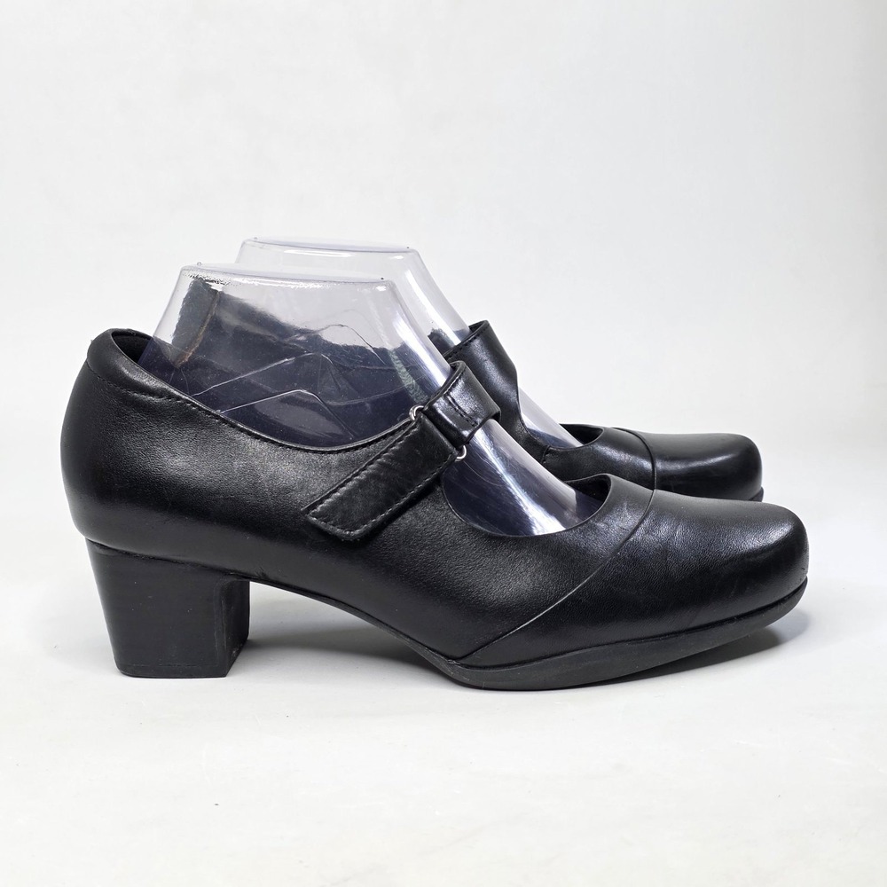 Clarks Unstructured Mary Jane Heels Women's 8 Wide Black Leather Comfort Shoes